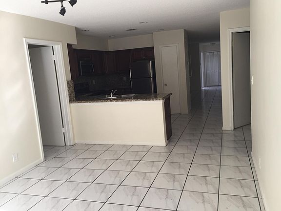 5th image of 3660 NW 110th Ave