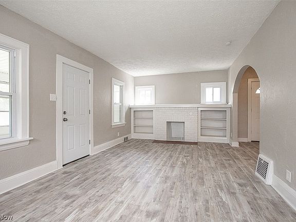 4th image of 516 Bacon Ave