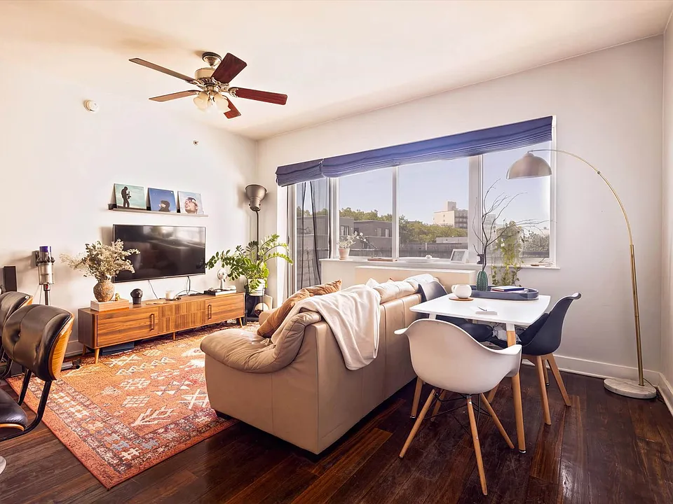 100 Maspeth Ave #5-O