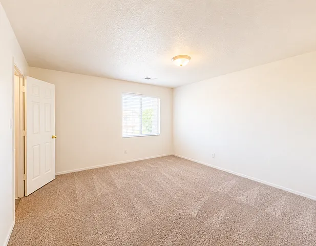 2067 Violeta Cir SE — Photo 21