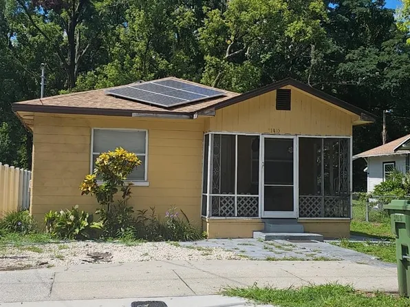 1915 E Osborne Ave, Tampa, FL 33610