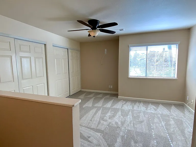 1098 Azalea Ct — Photo 13