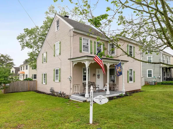 1224 Front St, Mauricetown, NJ 08329