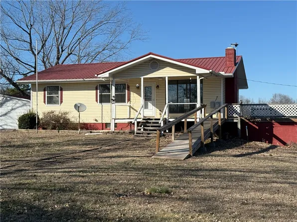 873 Zinc Rd, Harrison, AR 72601