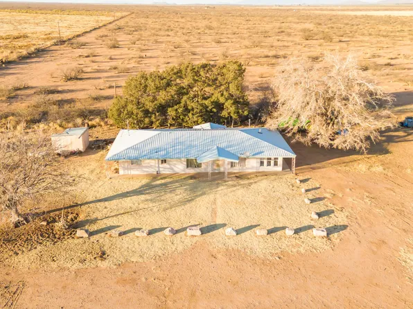 4842 W Gleeson Road, Elfrida, AZ 85610