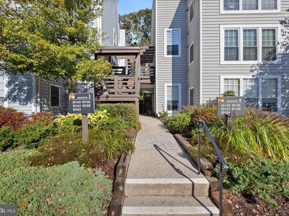 10164 Oakton Terrace Rd, Oakton, VA 22124