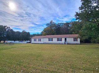 28824 Adkins Rd, Delmar, MD 21875