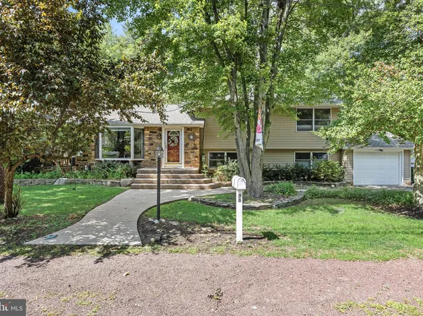 88 Setauket Trl, Medford Lakes, NJ 08055