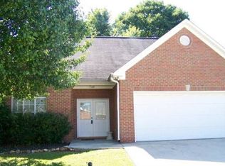 8715 Cedar Springs Cir, Leeds, AL 35094