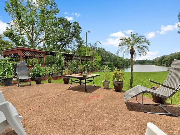 4th image of 624 Lake Miriam Dr