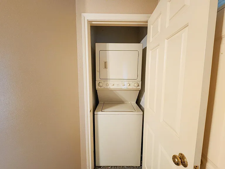 1311 Antoine Dr #148 — Photo 4
