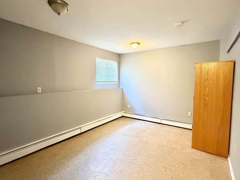 71 Williams St #B — Photo 12