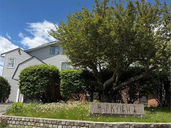 444 Woodward Rd APT 37, North Providence, RI 02904