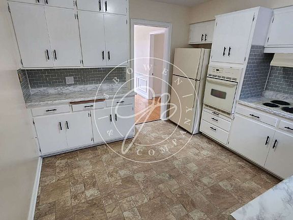 5th image of 2149 Evergreen Rd APT 3