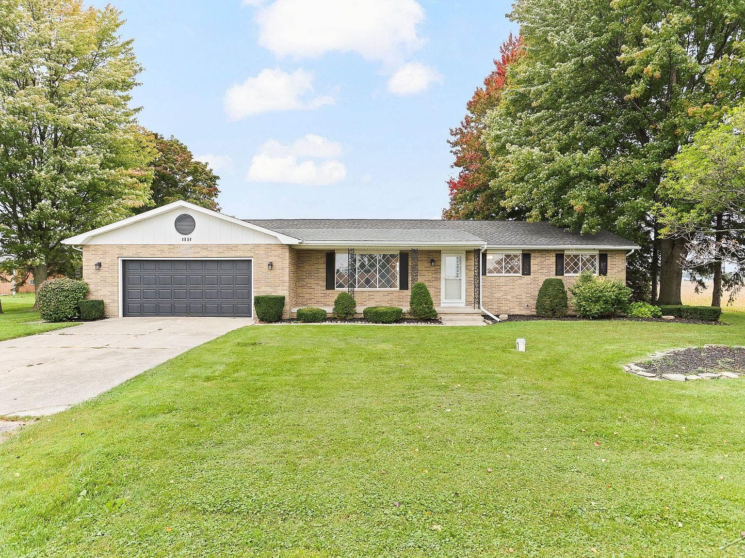 4954 Frank Rd, Frankenmuth, MI 48734 Zillow