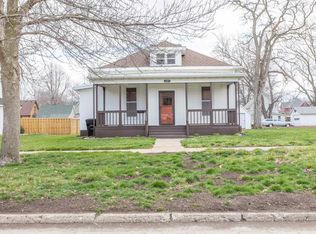 1007 7th St, Onawa, IA 51040