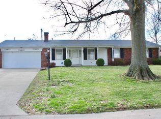 209 Anderson Ln, Belleville, IL 62221