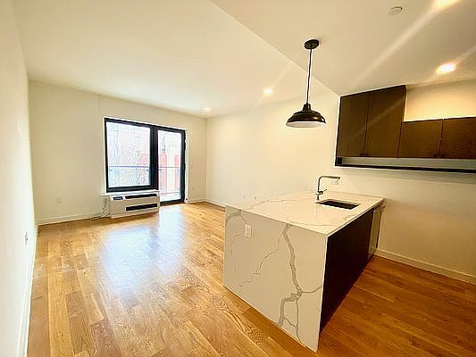 1st image of 25 E 19th St #5F