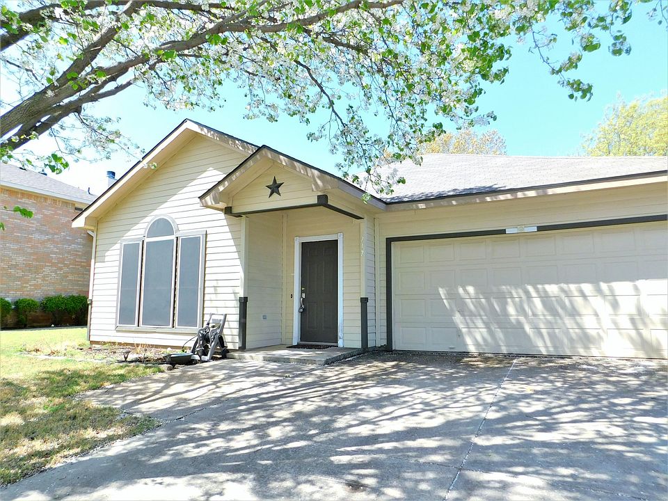 717 Pace Dr, Denton, TX 76209 | Zillow