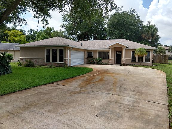 4th image of 4640 Zoltan Dr