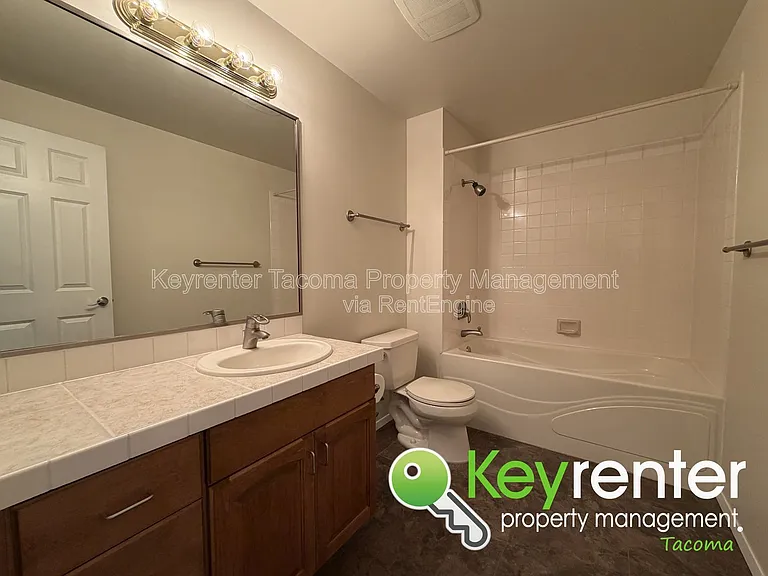 3201 Pacific Ave #1007 — Photo 6