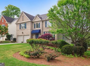 405 Glenridge Close Ct, Sandy Springs, GA 30328