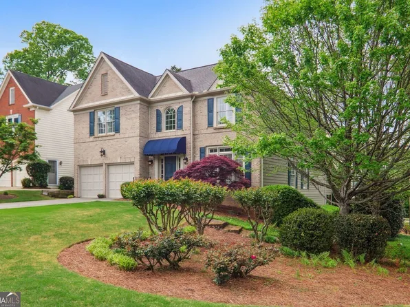 405 Glenridge Close Ct, Sandy Springs, GA 30328