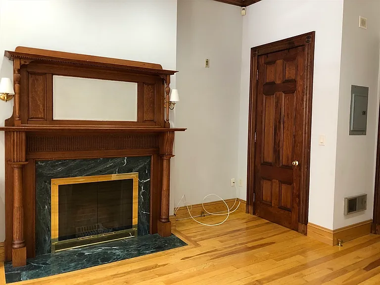 393 Marlborough St #2 — Photo 4