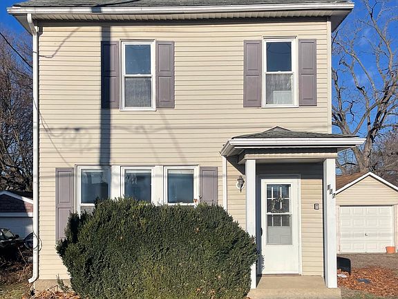 2nd image of 127 Hill St
