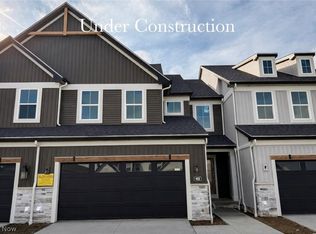 452 Bordeaux Blvd, Broadview Heights, OH
