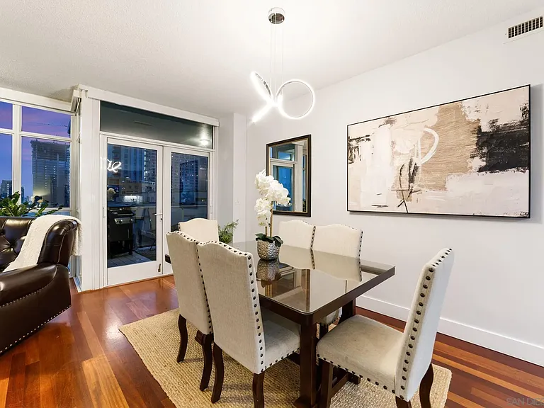 850 Beech St #511 — Photo 4