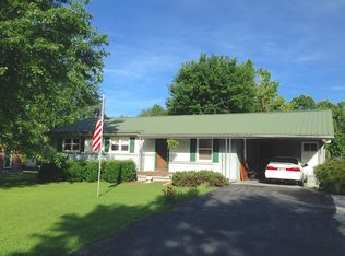 235 Virginia Ave, Sparta, TN 38583
