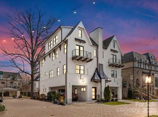 621 Mattie Rose Ln, Charlotte, NC 28204