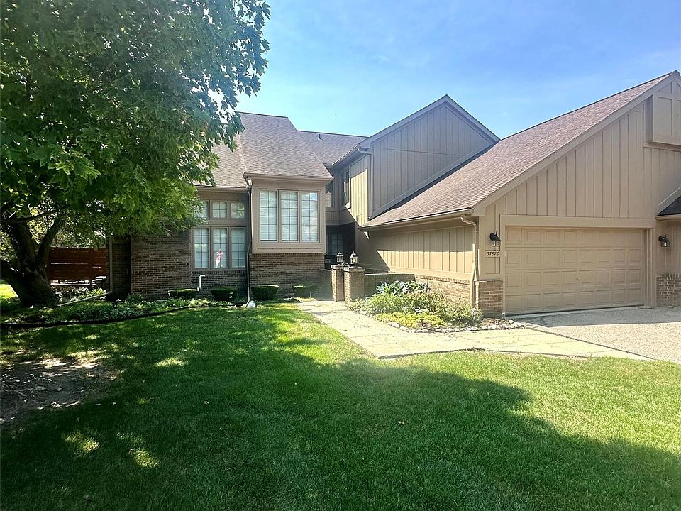 1st image of 37876 N Laurel Park Dr