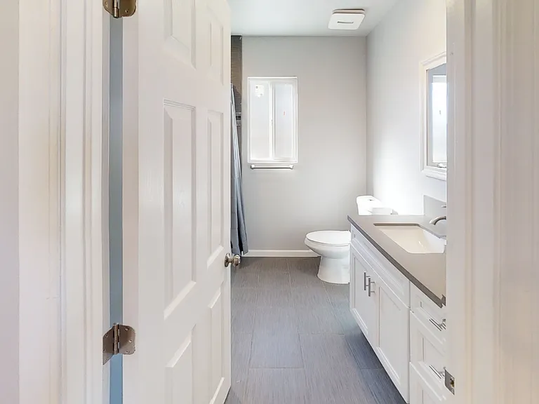 1007 Hornblend St — Photo 6