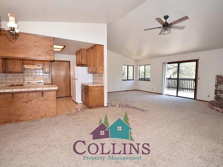20468 Chaparral Cir — Photo 4