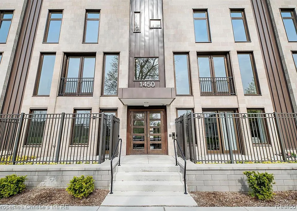 1454 Townsend #26