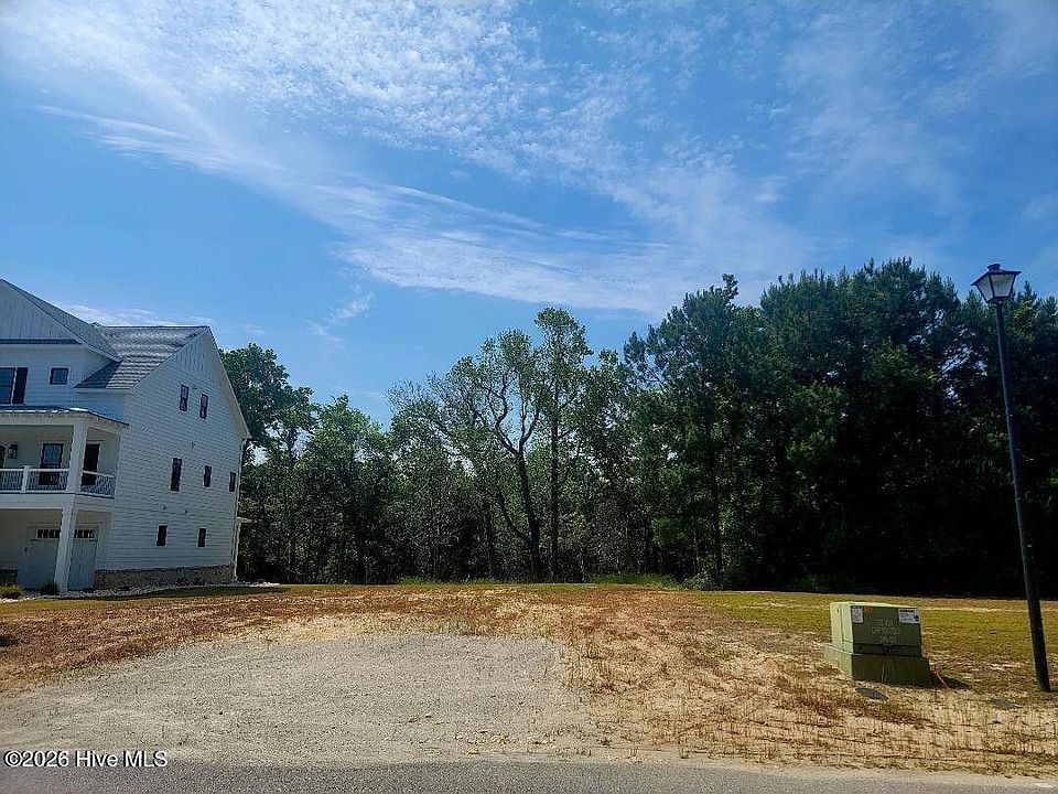 1st image of 114 Hardwick Lane
