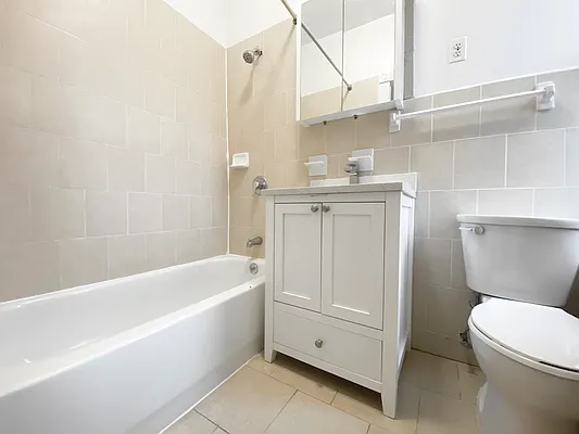 Rented by Sovereign Associates | media 2