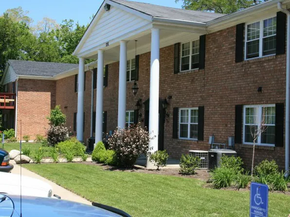 Courtyard Square, 1151 NW Washington Blvd #12, Hamilton, OH 45013
