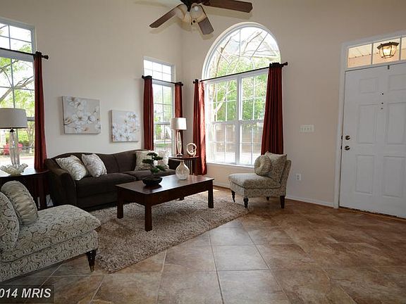 5th image of 5014 Barbour Dr #221