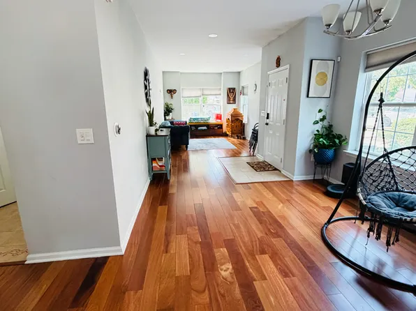 19 Campbell St, South Plainfield, NJ 07080
