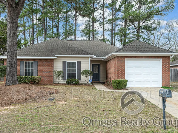 449 River Oaks Dr, Wetumpka, AL 36092