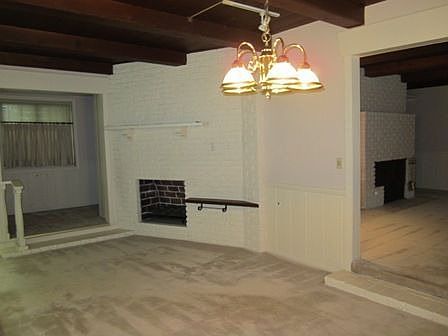 3rd image of 4824 Topanga Canyon Blvd
