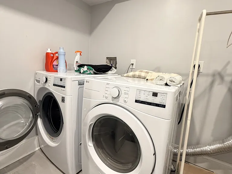 80 N Beacon St #1 — Photo 12