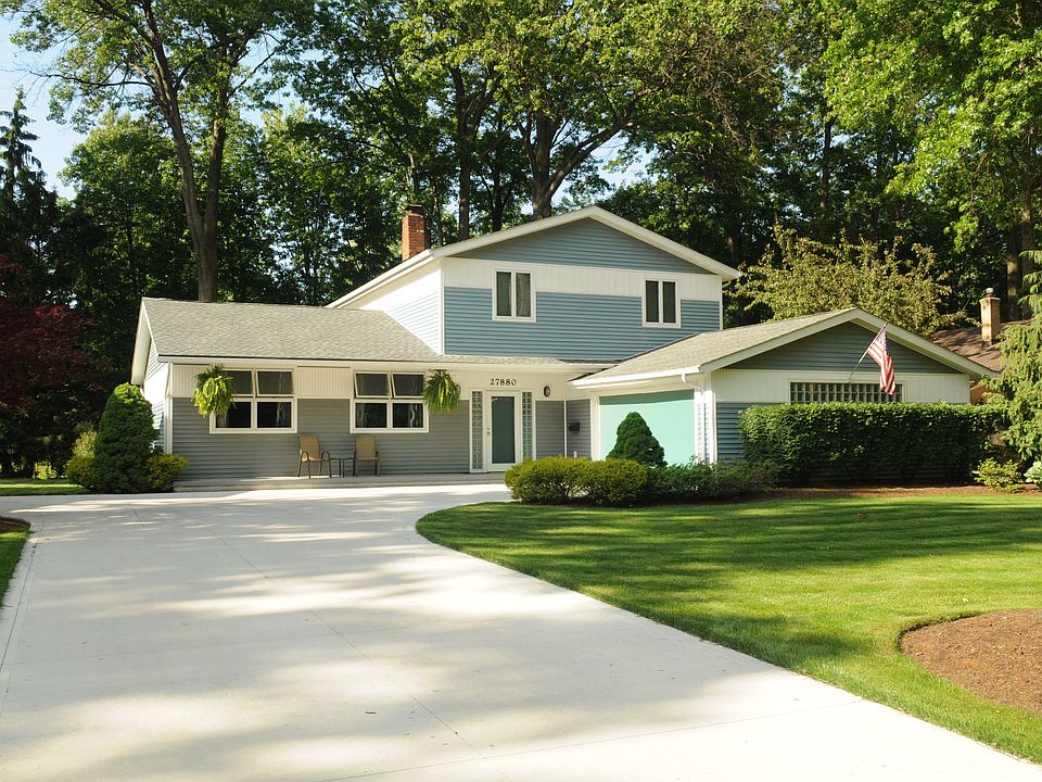 1st image of 27880 Blossom Blvd