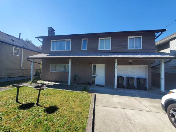 3141 Jervis St, Pt Coquitlam, BC V3C 3H6