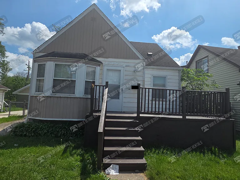 8460 Timken Ave — Photo 1