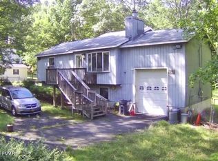 124 Bensley Rd, Bushkill, PA 18324