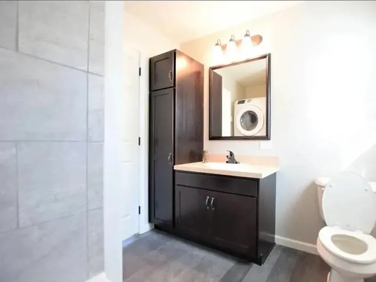 125 Elmira Rd #B1 — Photo 5